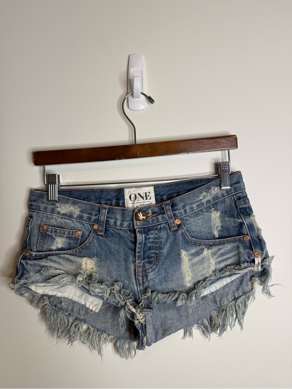 One Teaspoon Bonitas Shorts size 25